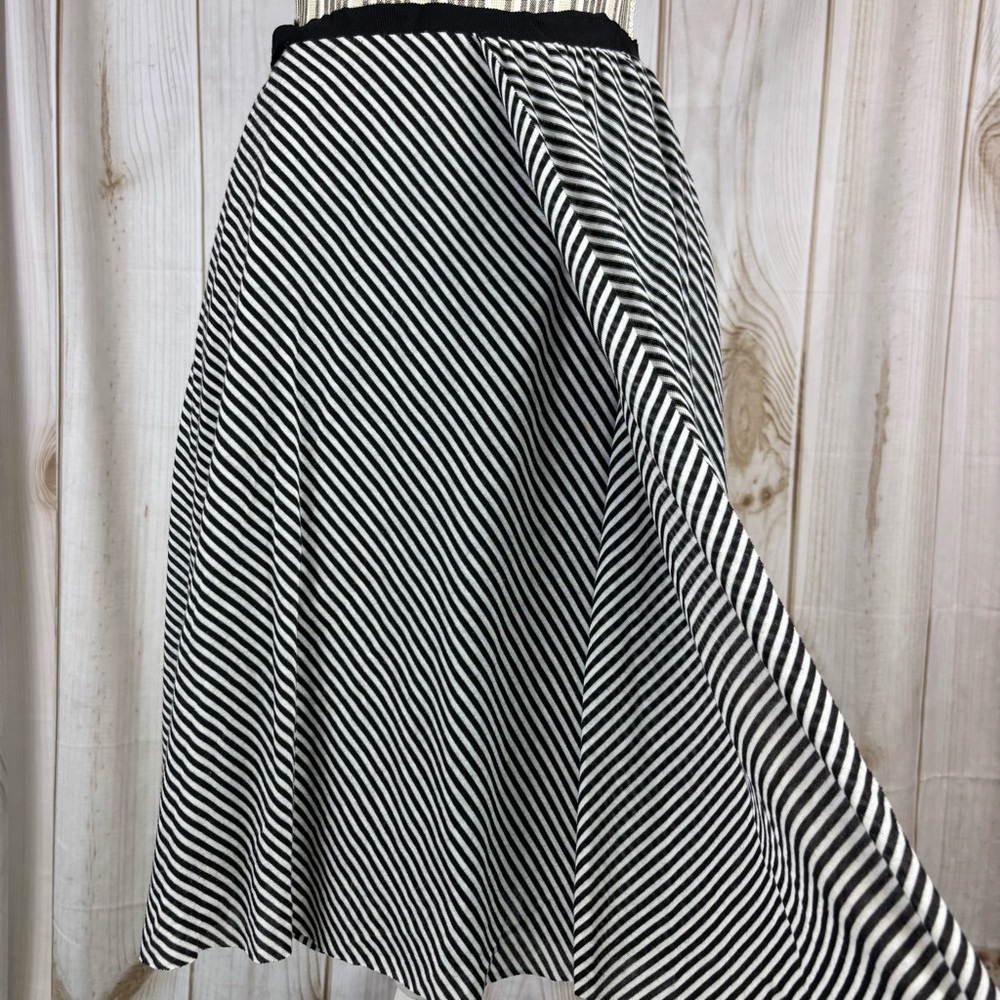Anthropologie Poleci Wrap Around Skirt Striped Tie Thru Lined Black White Size L - Picture 2 of 13